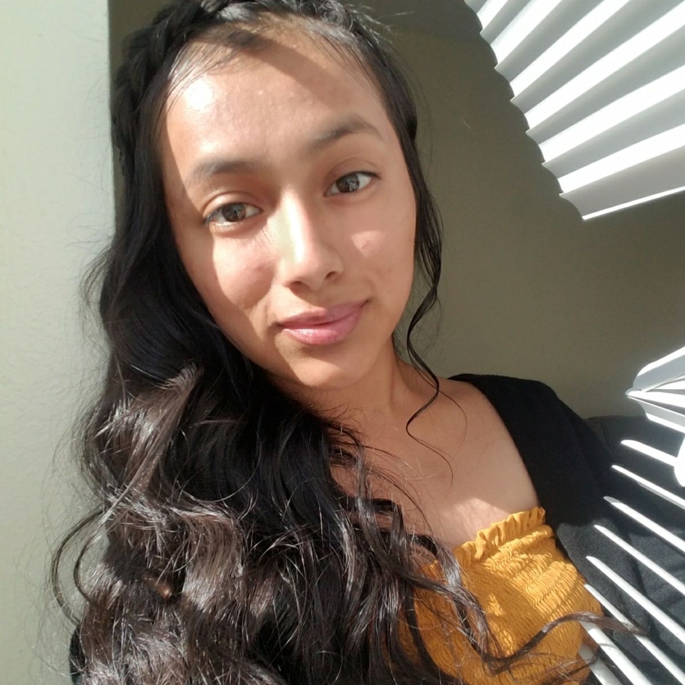 Meet your Posher, Stephany